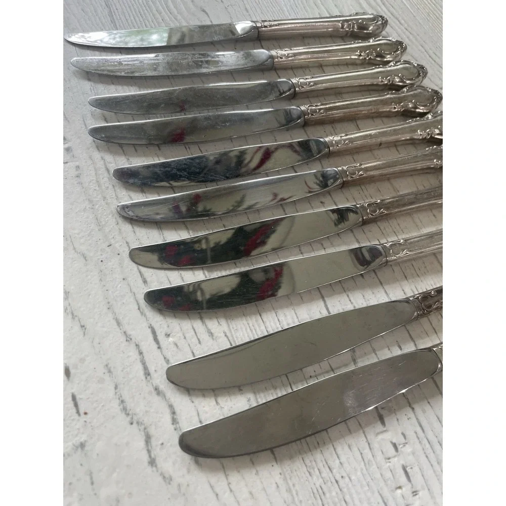 Holmes Edwards SILVER FASHION International‎ Silver Plate 10 Dinner Knives 1957